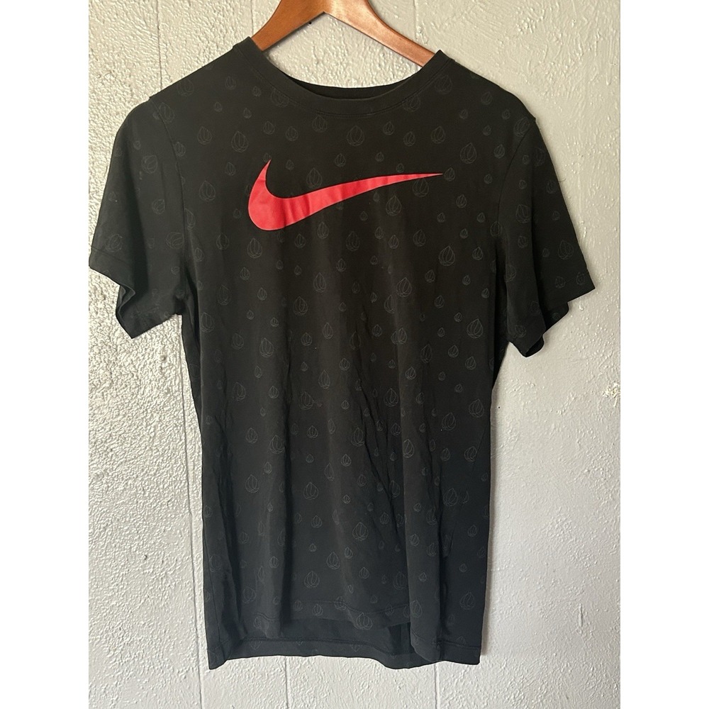 Dri-Fit The Nike Tee Red Swoosh Basketball Raindrops Black T-Shirt S Athleisure